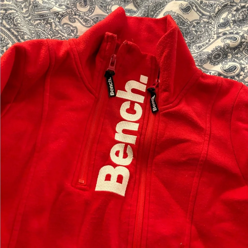 Bench Sweater - Picture 2 of 3